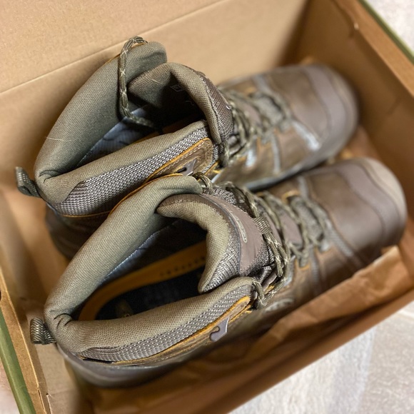 Men’s Circadian Mid Waterproof Boots - Picture 6 of 7
